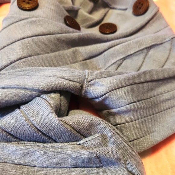 ✨️PattyBoutik Y2K/Gilmore Girls Henley✨️ - Picture 7 of 11